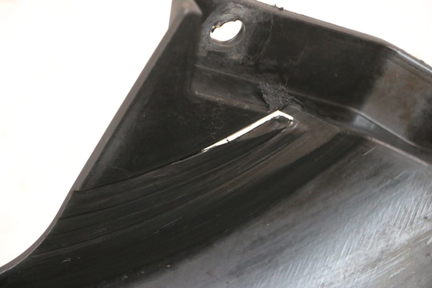 photo de ACHTERSPOILER PEUGEOT KISBEE 4T 50 (2018 - 2022) - Detail van het onderdeel