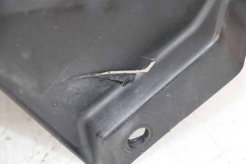 photo de ACHTERSPOILER PEUGEOT KISBEE 4T 50 (2018 - 2022) - Bevestigingspunten