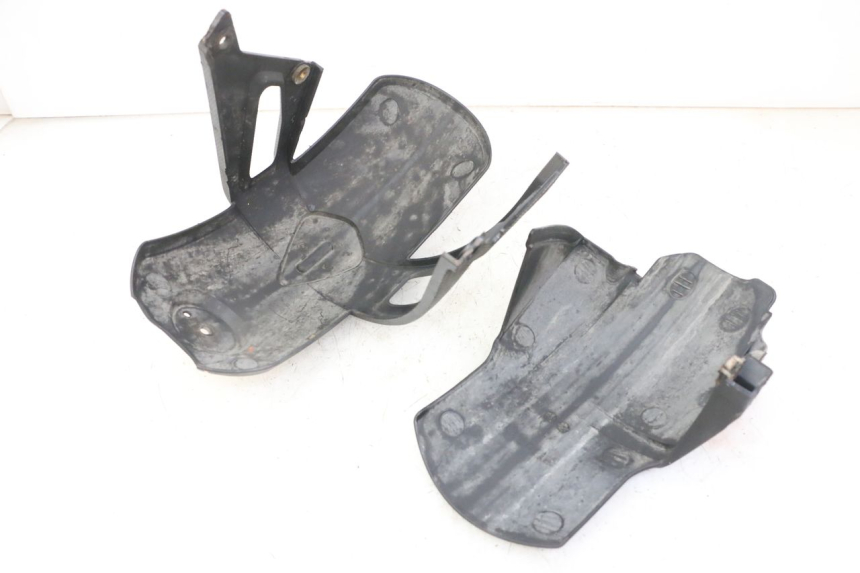 photo de ACHTERSPOILER GILERA NEXUS 125 (2009 - 2013) - Detail van het onderdeel