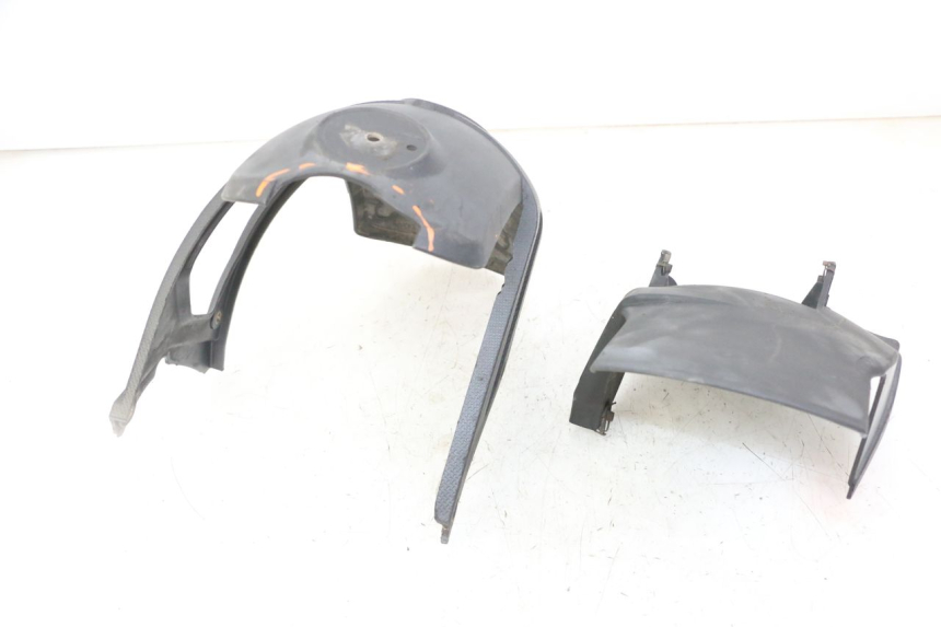 photo de ACHTERSPOILER GILERA NEXUS 125 (2009 - 2013) - Zoom op gebruiksstaat