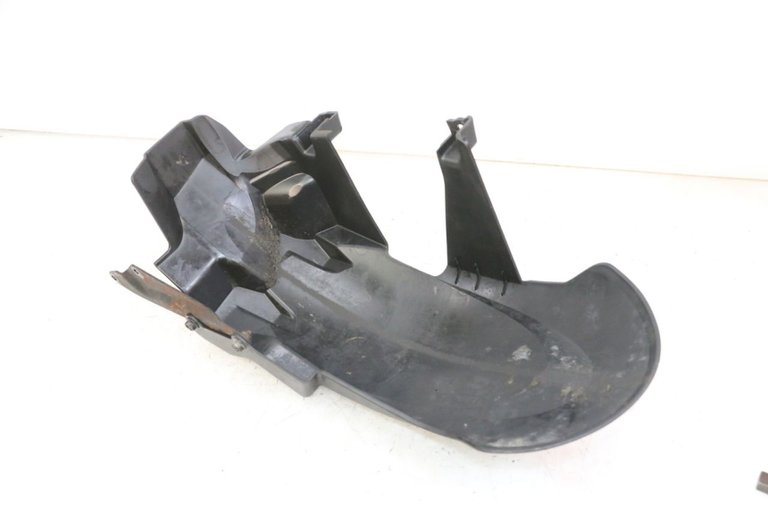 photo de ACHTERSPOILER PEUGEOT STREETZONE I 2T 50 (2018 - 2020) - Zoom op gebruiksstaat