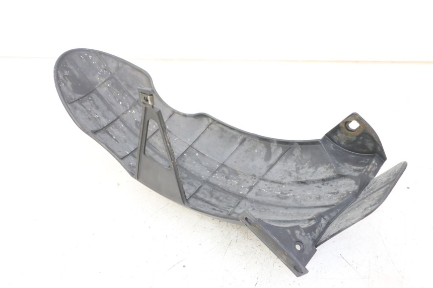 photo de ACHTERSPOILER PEUGEOT VIVACITY 125 (2010 - 2017) - Zoom op gebruiksstaat