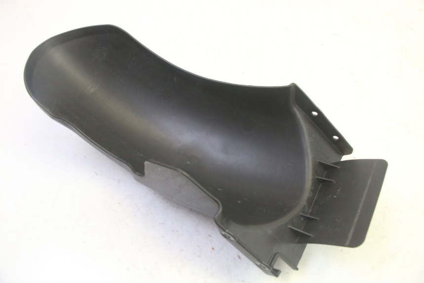 photo de ACHTERSPOILER EFUN PUSA 1 - Zoom op gebruiksstaat