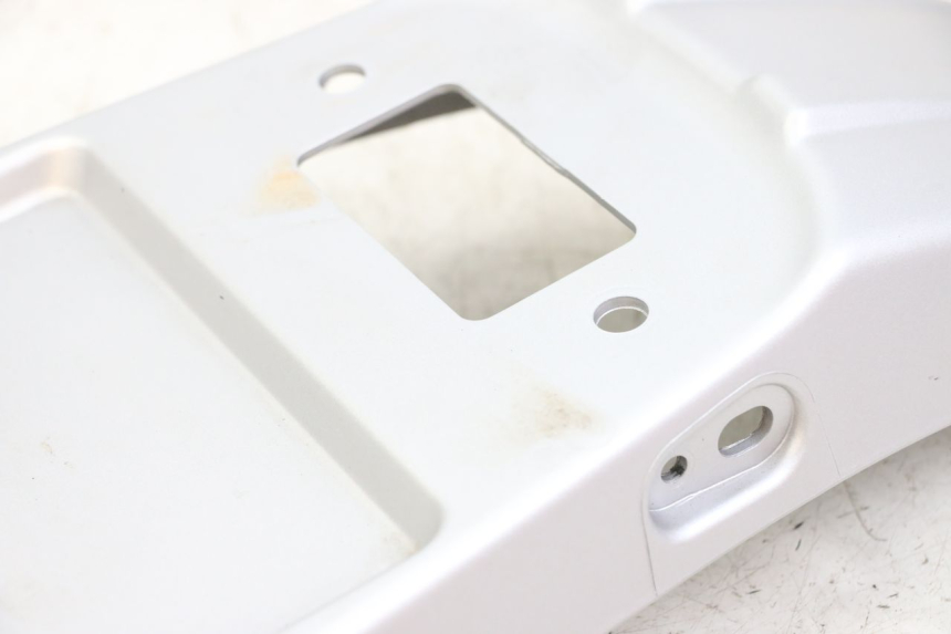 photo de ACHTERSPOILER ROYAL ENFIELD HYMALAYAN 410 (2016 - 2023) - Overzicht