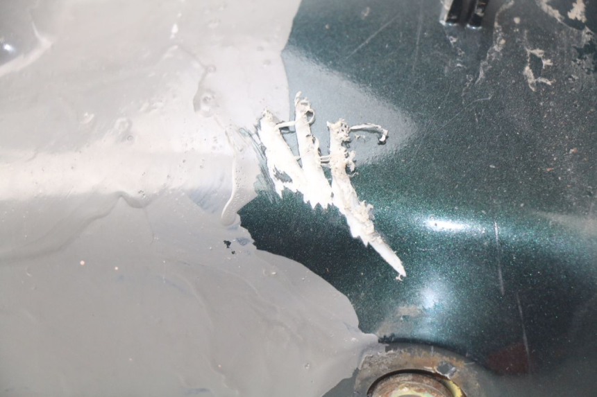 photo de ACHTERSPATBORD YAMAHA SR 125 (1982 - 2003) - Detail van het onderdeel