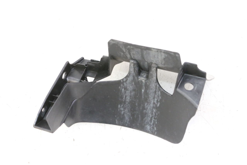 photo de ACHTERSPOILER YAMAHA XMAX X-MAX 125 (2021 - 2025) - Detail van het onderdeel