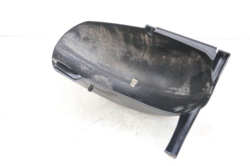 photo de ACHTERSPOILER YAMAHA YP MAJESTY 125 (2002 - 2006) - Detail van het onderdeel