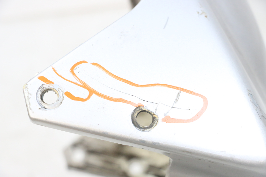 photo de VOORSPATBORD PEUGEOT ELYSEO 125 (1999 - 2004) - Kenmerkende details