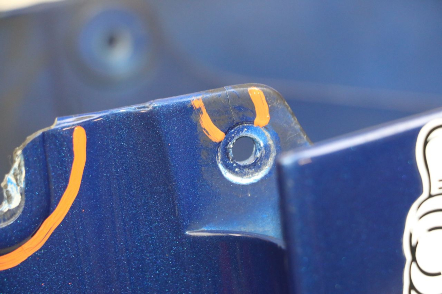 photo de VOORSPATBORD KAWASAKI ZR7 ZR-7 S 750 (1999 - 2004) - Zoom op gebruiksstaat