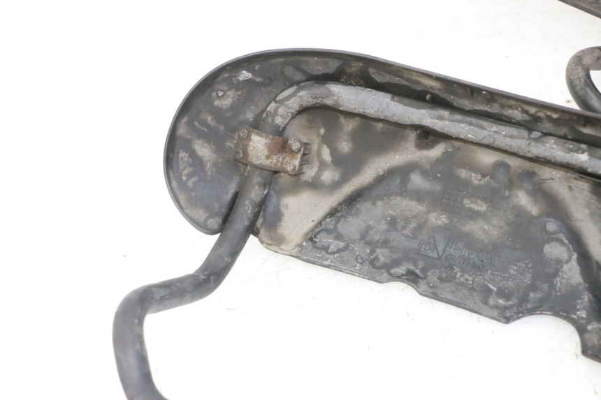 photo de VOORSPATBORD PIAGGIO MP3 LT 300 (2010 - 2016) - Zoom op gebruiksstaat