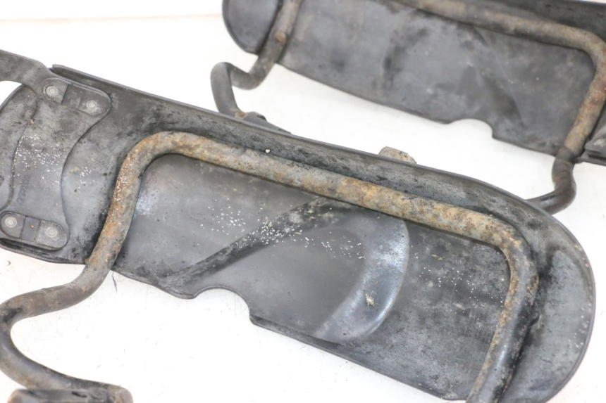 photo de VOORSPATBORD PIAGGIO MP3 RL 250 (2006 - 2010) - Technische close-up