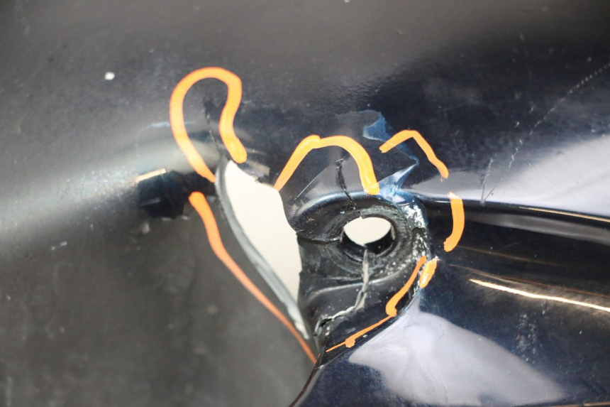 photo de VOORSPATBORD HONDA ST PAN EUROPEAN 1300 (2002 - 2013) - Kenmerkende details