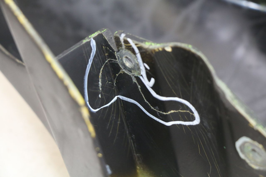 photo de VOORSPATBORD KAWASAKI ZX-6R ZX6R 600 (1995 - 1997) - Andere kijkhoek