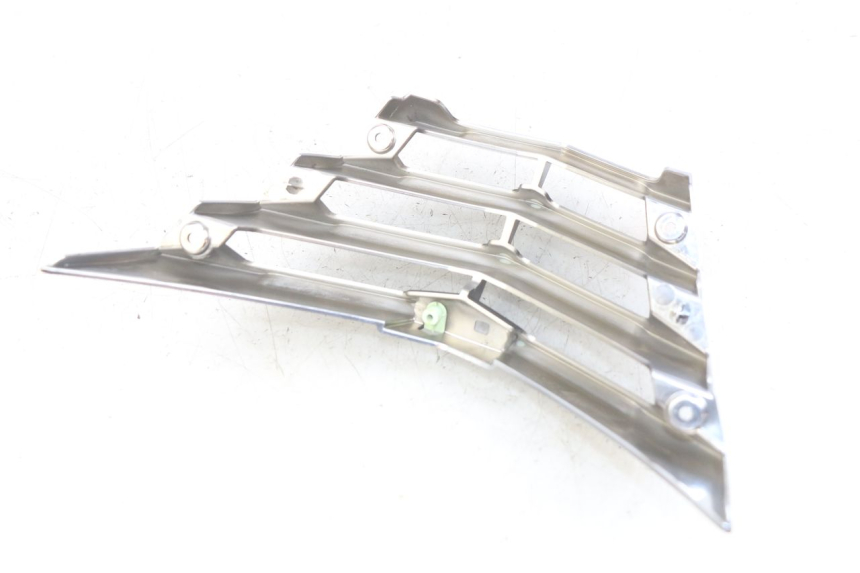 photo de RADIATEURROOSTER PEUGEOT CITYSTAR AIR 125 (2014 - 2017) - Detail van het onderdeel