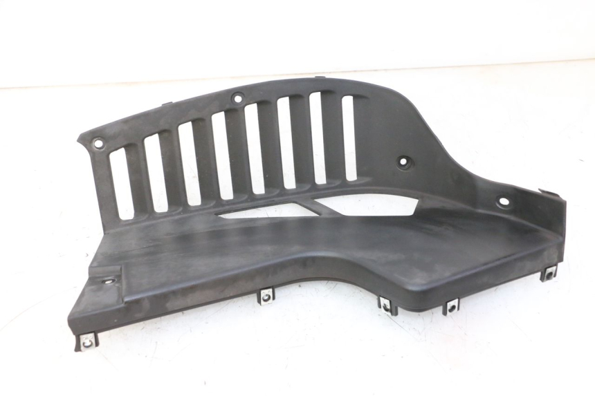 photo de RECHTER RADIATEURROOSTER QUADRO 4 4D 350 (2015 - 2018) - Detail van het onderdeel