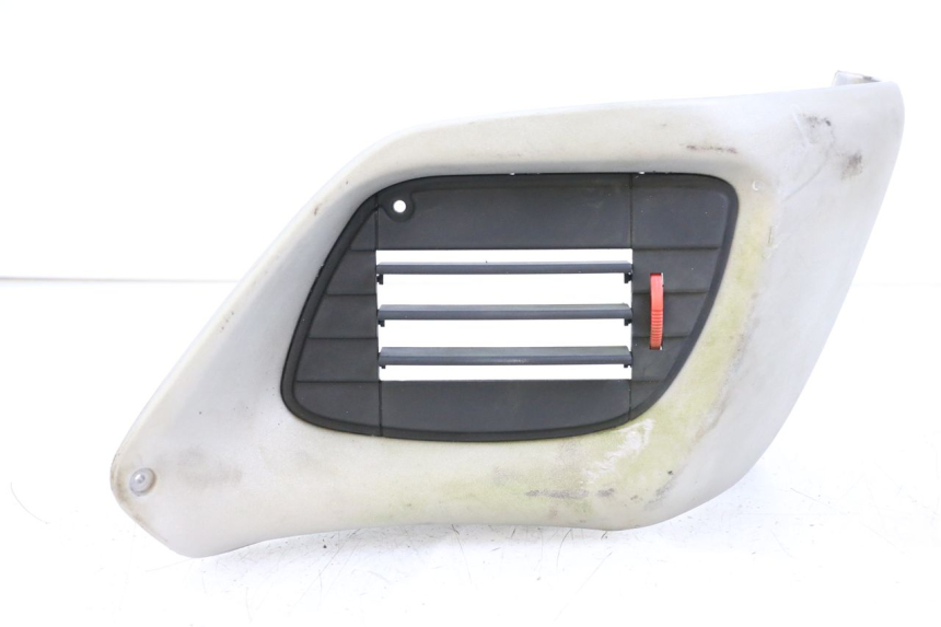 photo de RECHTER RADIATEURROOSTER GILERA RUNNER LC 50 (1997 - 1998) - Hoofdaanzicht