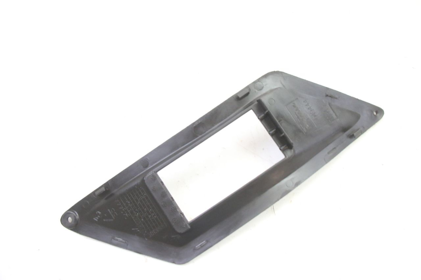 photo de RECHTER RADIATEURROOSTER GILERA RUNNER SP 50 (2006 - 2008) - Zoom op gebruiksstaat