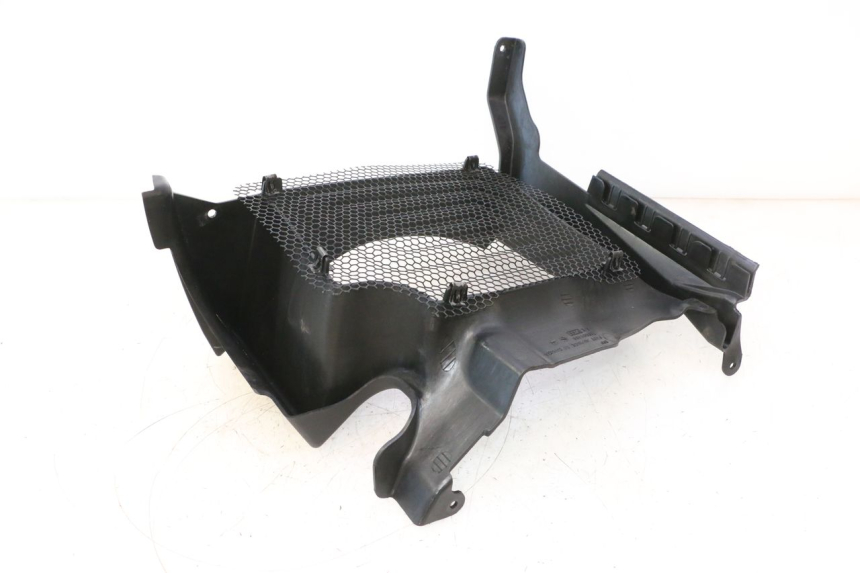 photo de RECHTE RADIATEURROOSTER CAN-AM SPYDER RS 1000 (2008 - 2012) - Andere kijkhoek