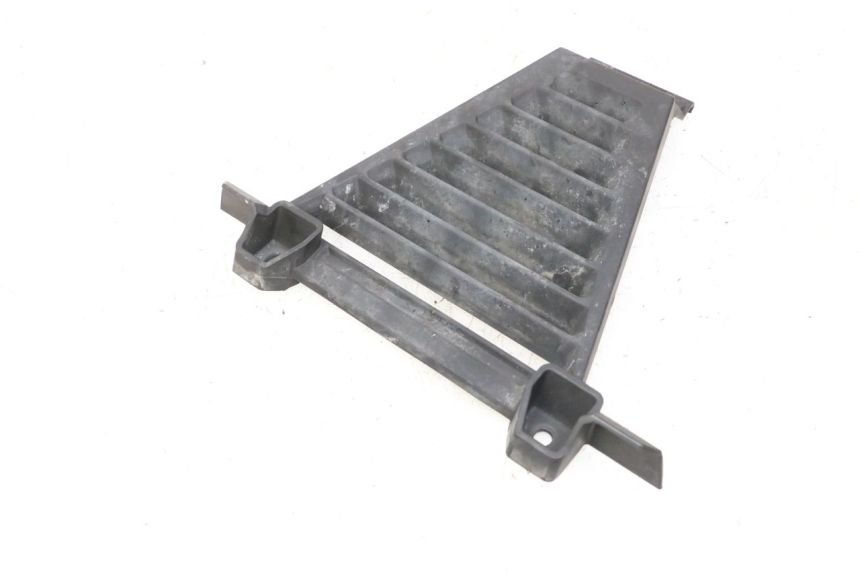 photo de RADIATEURROOSTER BMW G310 R 310 (2016 - 2020) - Zoom op gebruiksstaat