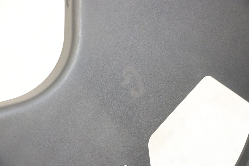 photo de LINKER RADIATEURROOSTER QUADRO 4 4D 350 (2015 - 2018) - Detail van het onderdeel