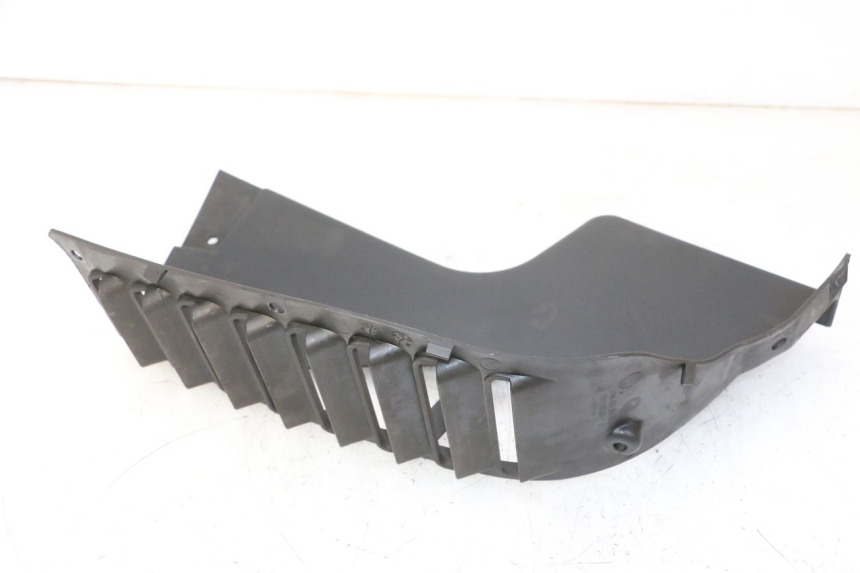 photo de LINKER RADIATEURROOSTER QUADRO 4 4D 350 (2015 - 2018) - Staat van het oppervlak