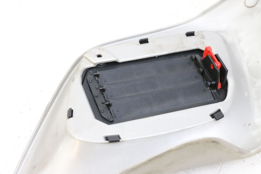 photo de LINKER RADIATEURROOSTER GILERA RUNNER LC 50 (1997 - 1998) - Andere kijkhoek