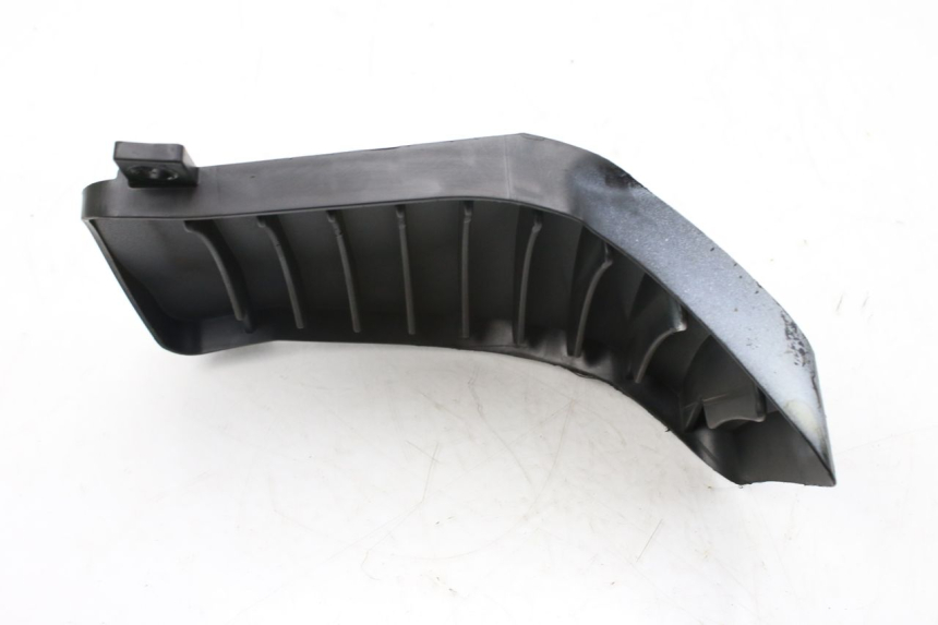 photo de LINKER RADIATEURROOSTER PIAGGIO VESPA GTS IGET ABS 125 (2017 - 2023) - Detail van het onderdeel