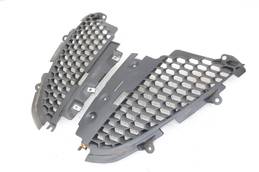 photo de RADIATEURROOSTER PIAGGIO IE MP3 YOURBAN 300 (2011 - 2016) - Overzicht