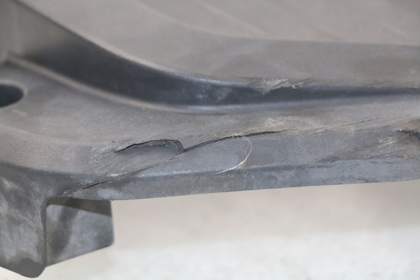 photo de RADIATEURROOSTER HONDA PCX (JF47) 125 (2012 - 2013) - Bevestigingspunten