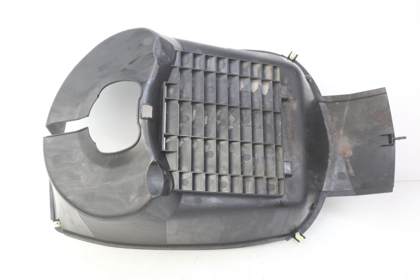 photo de RADIATEURROOSTER PEUGEOT SATELIS COMPRESSOR K15 125 (2006 - 2009) - Andere kijkhoek