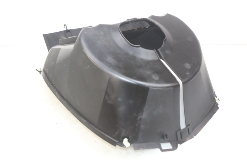 photo de RADIATEURROOSTER PEUGEOT SATELIS 125 (2010 - 2012) - Detail van het onderdeel