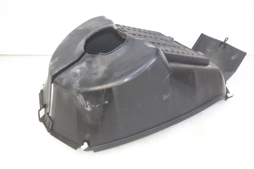 photo de RADIATEURROOSTER PEUGEOT SATELIS 125 (2006 - 2009) - Zoom op gebruiksstaat