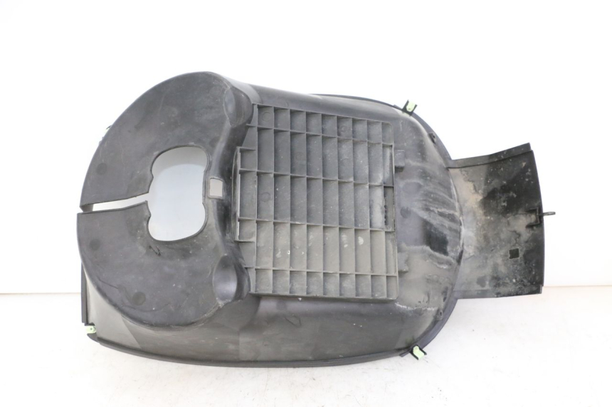 photo de RADIATEURROOSTER PEUGEOT SATELIS 250 (2006 - 2012) - Zoom op gebruiksstaat