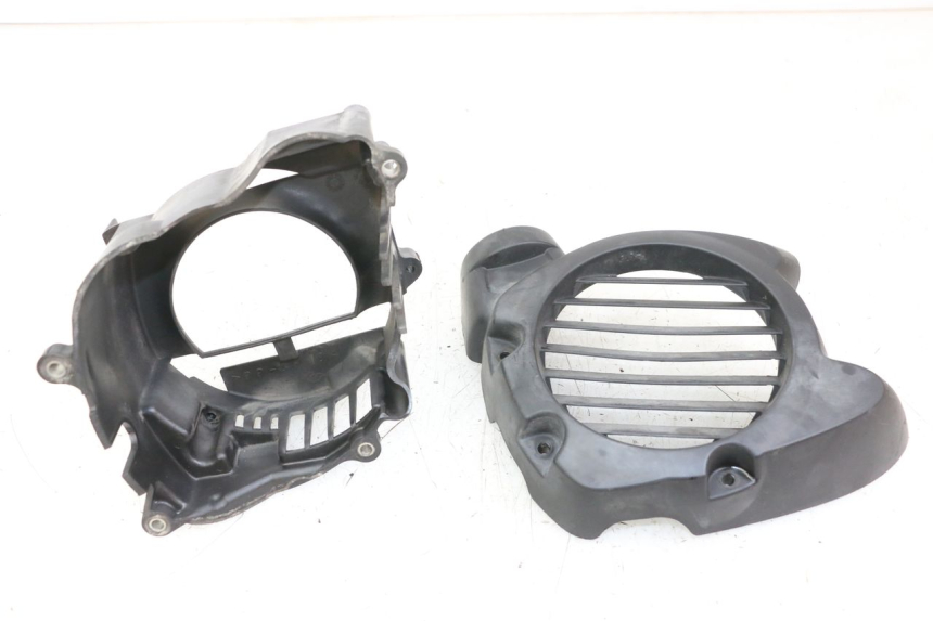 photo de RADIATEURROOSTER YAMAHA NEOS NEO'S 4T 50 (2008 - 2016) - Detail van het onderdeel