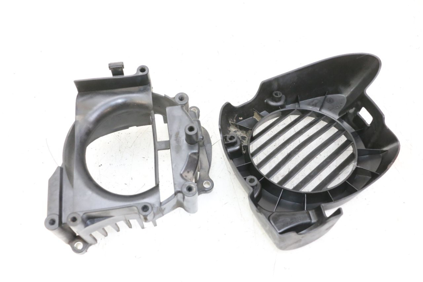 photo de RADIATEURROOSTER YAMAHA NEOS NEO'S 4T 50 (2008 - 2016) - Zoom op gebruiksstaat