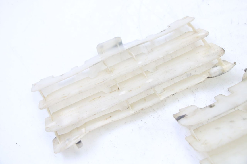 photo de RADIATEURROOSTER YAMAHA YZ-F YZF 250 (2007 - 2013) - Detail van het onderdeel