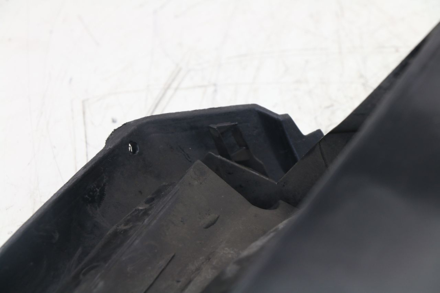 photo de RADIATEURROOSTER YAMAHA YP MAJESTY ABS 400 (2007 - 2009) - Detail van het onderdeel
