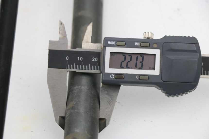 photo de STUUR HONDA CRF CR-F 450 (2009 - 2012) - Detail van het onderdeel
