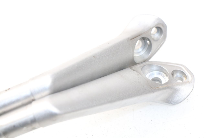 photo de STUUR YAMAHA FJR ABS 1300 (2006 - 2012) - Zoom op gebruiksstaat