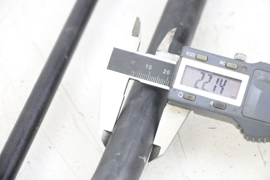 photo de STUUR KAWASAKI KXF KX-F 250 (2012 - 2014) - Detail van het onderdeel