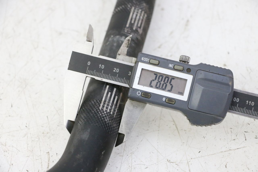 photo de STUUR GILERA SMT SUPERMOTARD 50 (2009 - 2017) - Bevestigingspunten