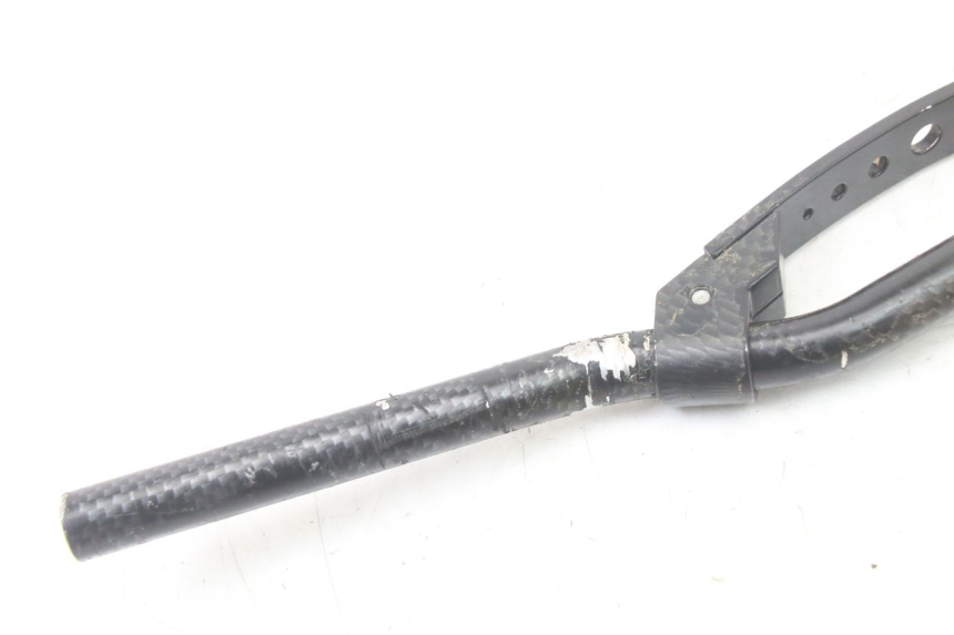 photo de STUUR YAMAHA AEROX 50 (1997 - 2006) - Bevestigingspunten