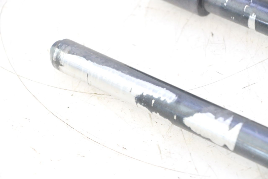 photo de STUUR KAWASAKI ZZR 600 (1995 - 2004) - Detail van het onderdeel