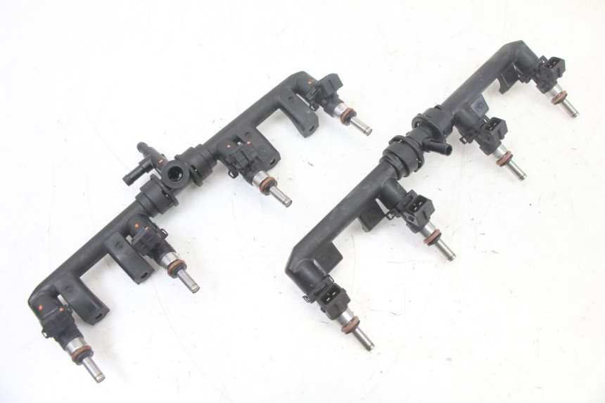 photo de INJECTOR BMW S RR ABS S1000RR 1000 (2015 - 2018) - Detail van het onderdeel