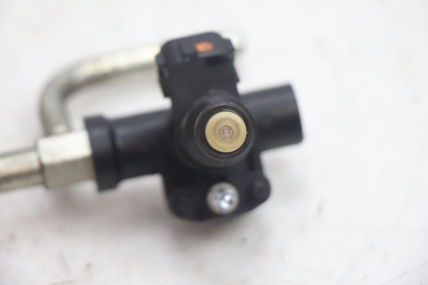 photo de INJECTOR SUZUKI BURGMAN EXECUTIVE ABS 650 (2006 - 2012) - Staat van het oppervlak