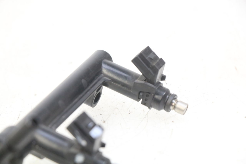 photo de INJECTOR HONDA CB R 1000 (2018 - 2023) - Andere kijkhoek