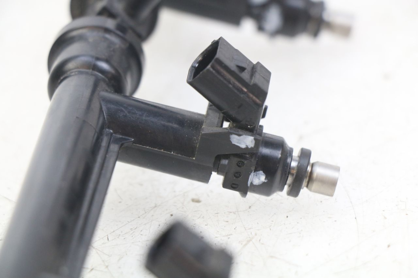 photo de INJECTOR HONDA CB R 1000 (2018 - 2023) - Bevestigingspunten