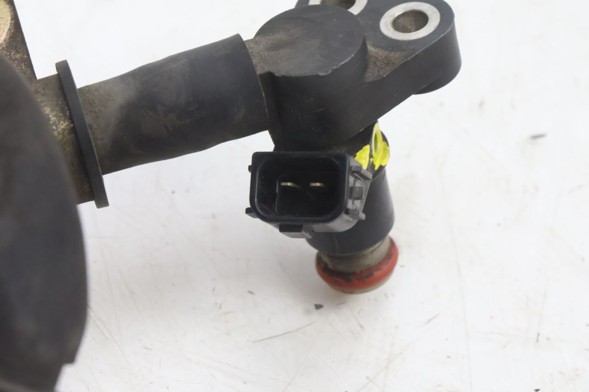photo de INJECTOR HONDA FES PANTHEON 125 (2003 - 2007) - Overzicht