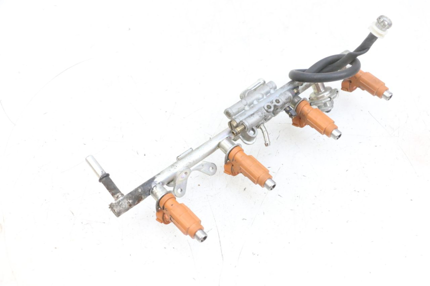 photo de INJECTOR YAMAHA FJR ABS 1300 (2006 - 2012) - Detail van het onderdeel