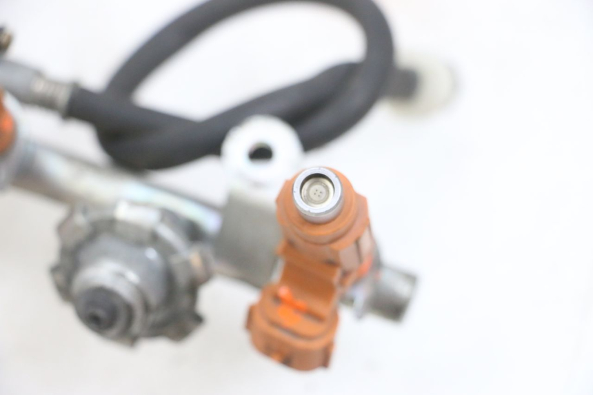 photo de INJECTOR YAMAHA FJR ABS 1300 (2006 - 2012) - Technische close-up